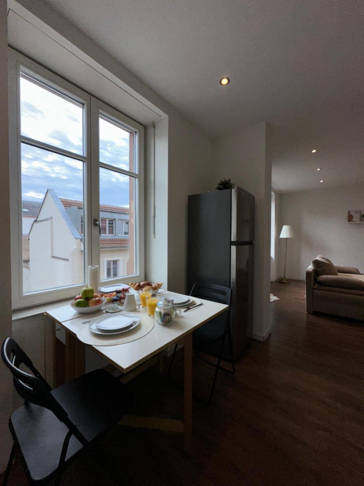 # Le 3 # Joli Appartement T3 Mulhouse Centre, Neuf, Calme Et Tout Equipe エクステリア 写真