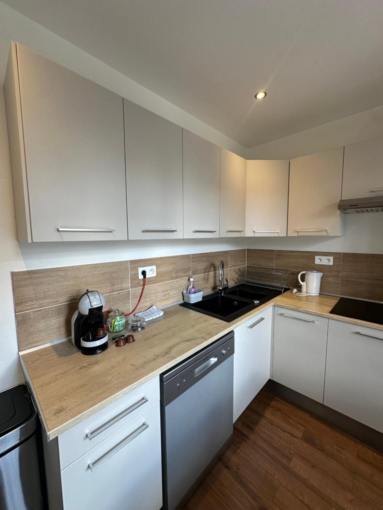 # Le 3 # Joli Appartement T3 Mulhouse Centre, Neuf, Calme Et Tout Equipe エクステリア 写真